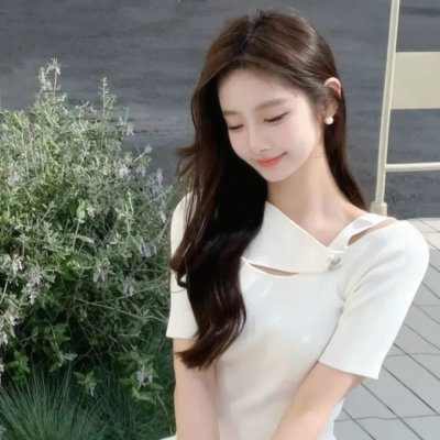 沉默不语的顾小姐